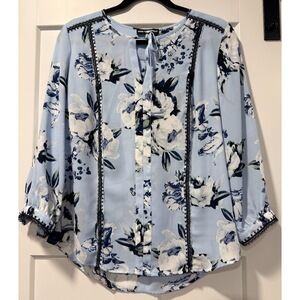 Kark Lagerfeld Light Blue & Navy Floral Blouse Ladies Size Small